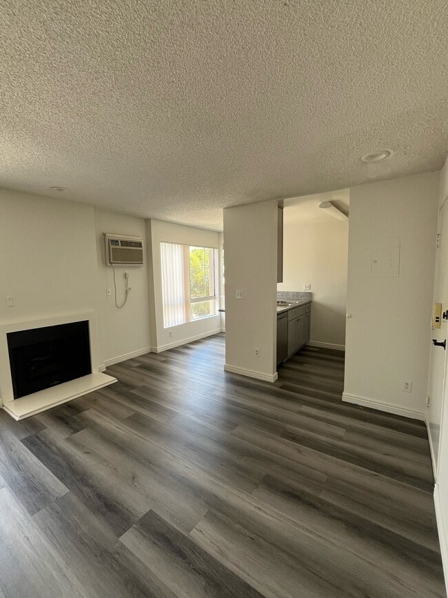 Photo - 1632 N Formosa Ave Apartment Unit 206