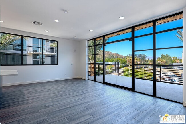 Photo - 111 N Palm Canyon Dr Unit 201