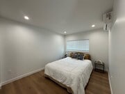 Photo - 1305 E 46th St Unit 1305