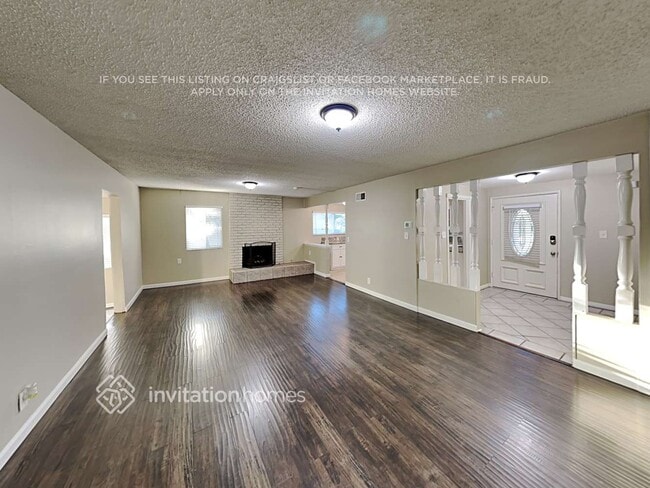 Photo - 1638 E 220th St