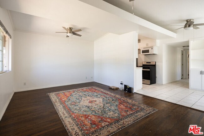 Photo - 12844 Short Ave