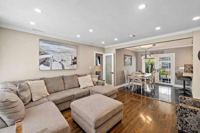 Photo - 1802 Belmont Ln