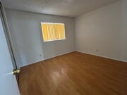 Photo - 400 N Kenwood St Unit 3