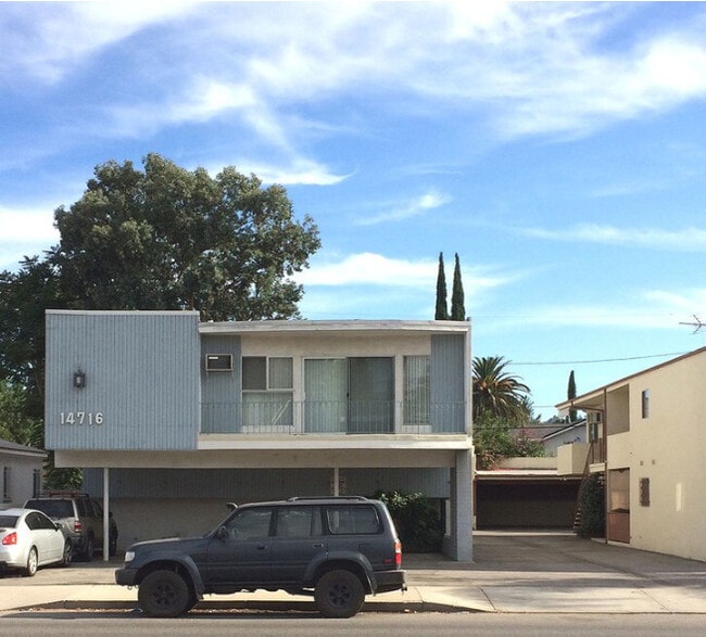 Photo - 14716 Magnolia Blvd