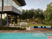 Photo - 1406 1/2 N Kenter Ave