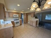 Photo - 12 St Moritz St