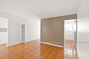 Photo - 3025 Garnet Ln Unit B