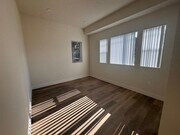 Photo - 1015 W 21st St