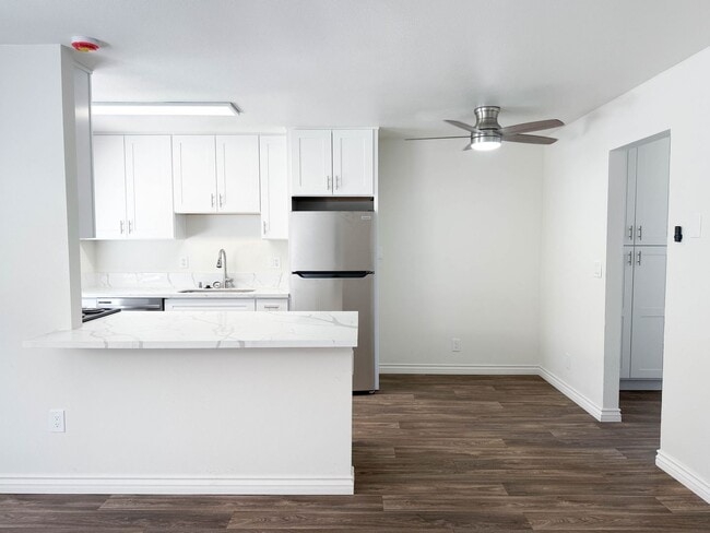 Photo - Winter Gardens | 1 & 2 Bedroom Apartments with Parking and Sparkling Pool!