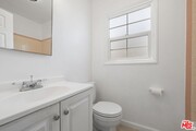 Photo - 2122 W 102nd St House