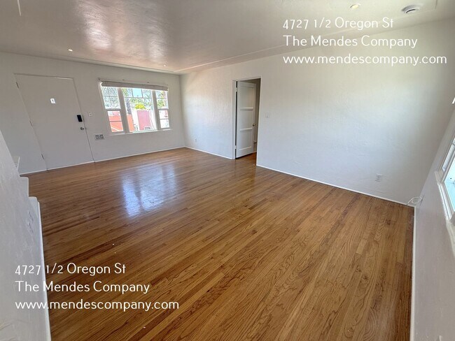 Photo - 4727 1/2 Oregon St.-