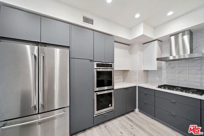 Photo - 1226 S Bedford St Unit 104