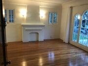 Photo - 519 N Hayworth Ave
