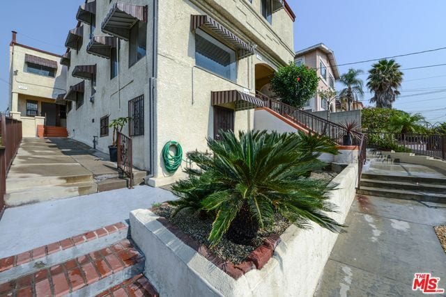 Photo - 527 N Cummings St Townhome