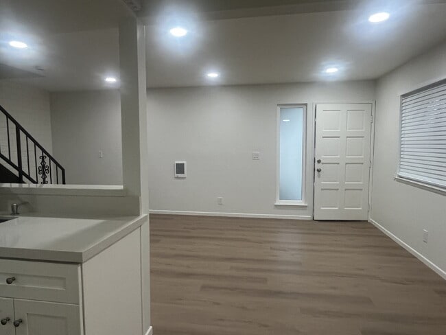 Photo - Charming 2-Bedroom Condo with Elegant Upgrades