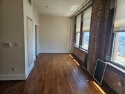 Photo - 460 S Spring St