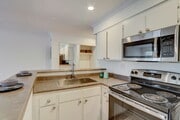 Photo - HAVEN WARNER CENTER Apartments