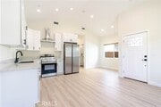 Photo - 11937 Burton St