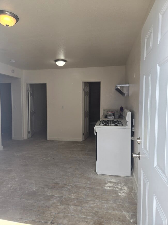Photo - 22 E 56th St Unit 22 E 56th St