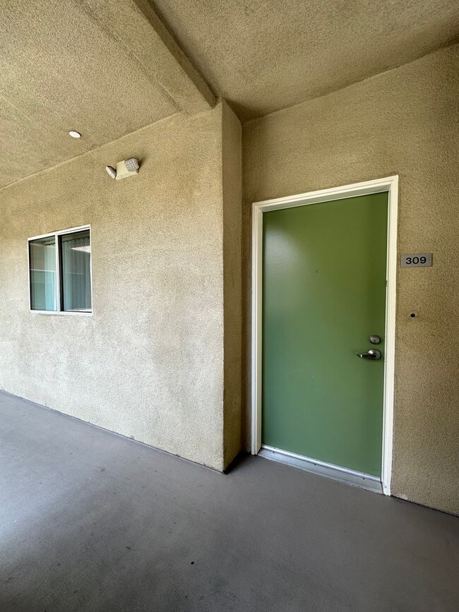 Photo - Available Low Income Unit - 2bed2bath cond...