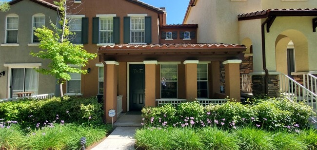 Photo - 23439 Abbey Glen Pl Townhome