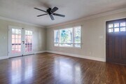 Photo - 4462 Arch St Unit 4462