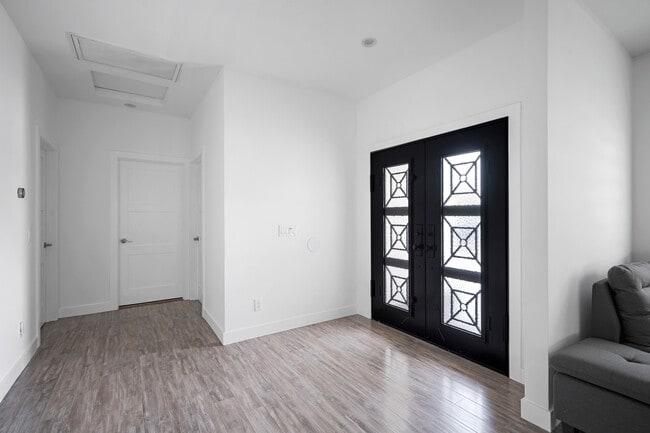 Photo - 13311 Wixom St