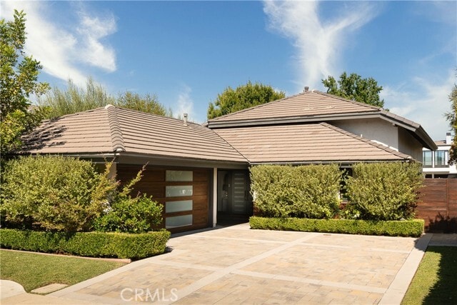 Photo - 1465 Eastwind Cir House