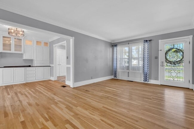 Photo - 4220 Los Coyotes Diagonal