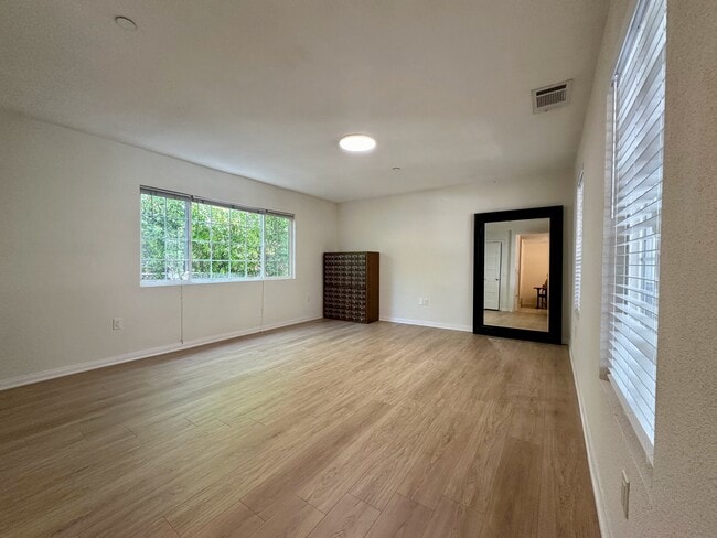 Photo - 7755 Mango Ave