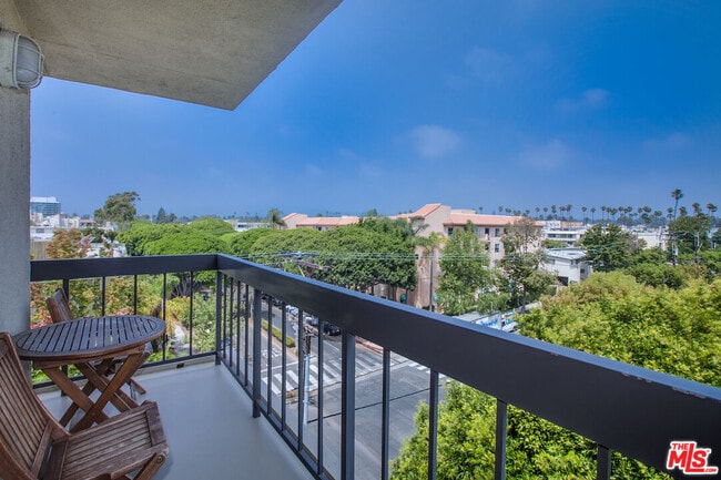 Photo - 124 Idaho Ave Unit 501