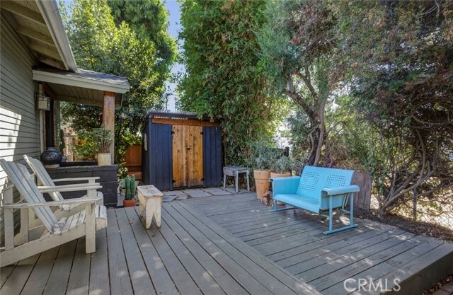 Photo - 956 Vernon Ave