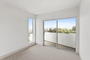 Photo - La Vida Melrose Apartments