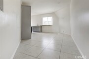 Photo - 14328 Gilmore St Unit 5