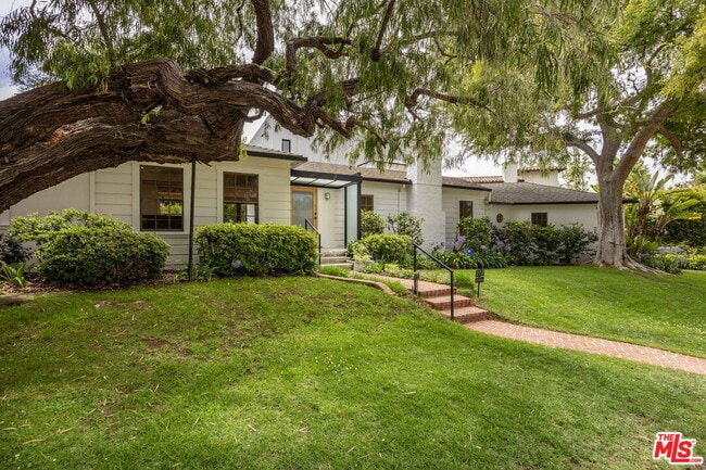 Photo - 202 S Saltair Ave House