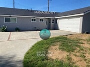 Photo - Great commuter location!