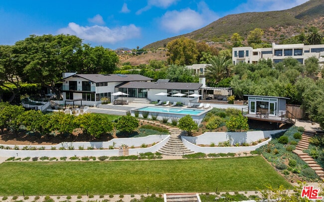 Photo - 30164 Cuthbert Rd