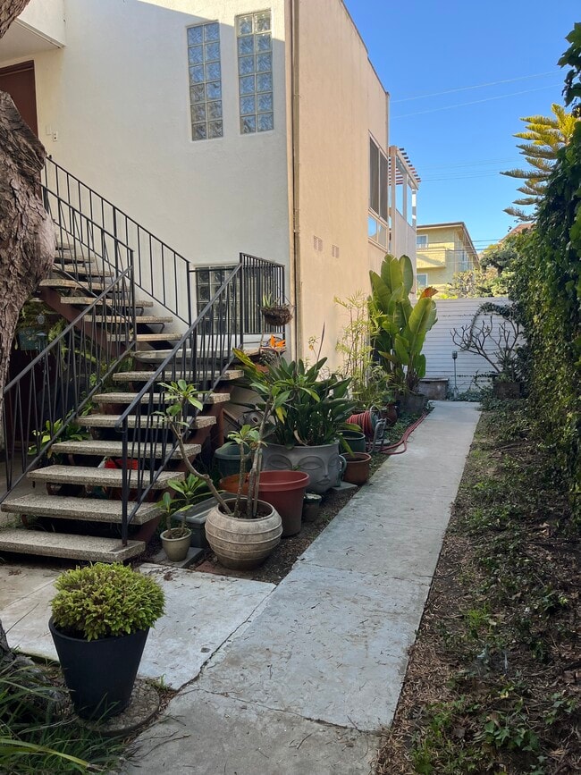 Photo - 8056 Redlands St Unit 2