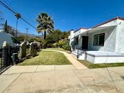 Front of house (newly painted) - 1968 El Molino Ave
