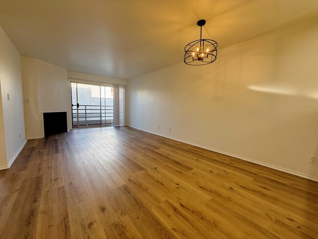 Photo - Alcott Apartments Unit 9025-302