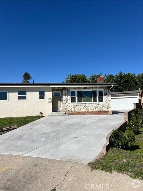 Building Photo - 15720 Bonsallo Ave Rental