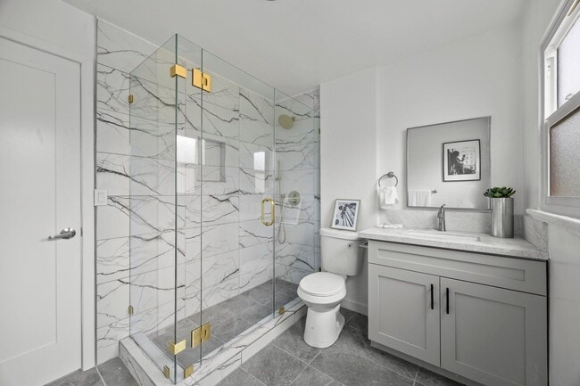 Photo - 1510 W 52nd St Unit 1510