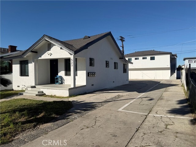 Photo - 523 W 78th St