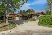 Photo - 1340 Oak View Ave House