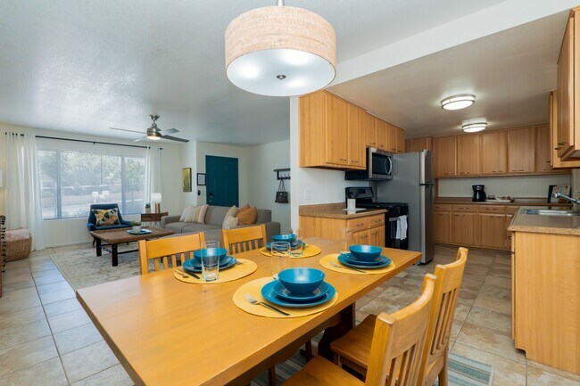 Photo - 6870 Sunset Rd