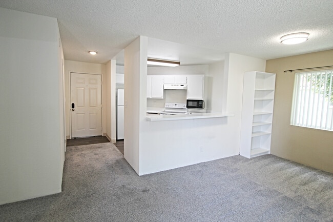Photo - 7575 Charmant Dr Unit 1012