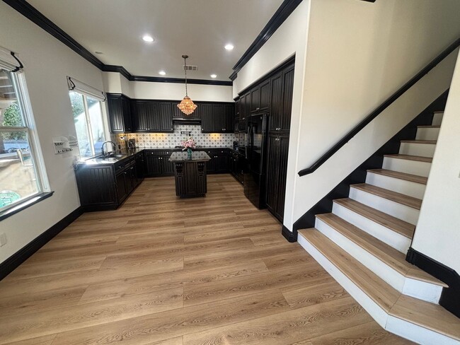 Stunning 5-Bedroom Pool Home with Private ... - Stunning 5-Bedroom Pool Home with Private ...