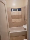 Bath tub - 910 S Marengo Ave Unit 1