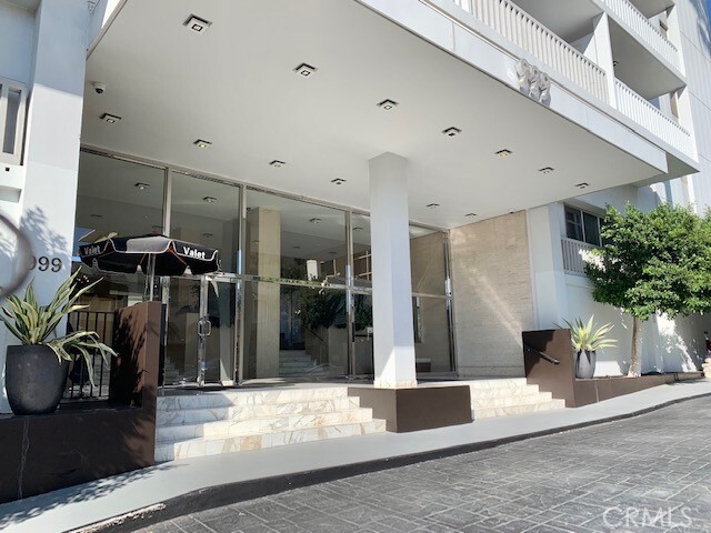 Building Photo - 999 N Doheny Dr Unit 912