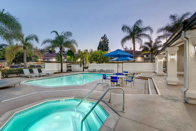 Photo - Parkside Court Apartments